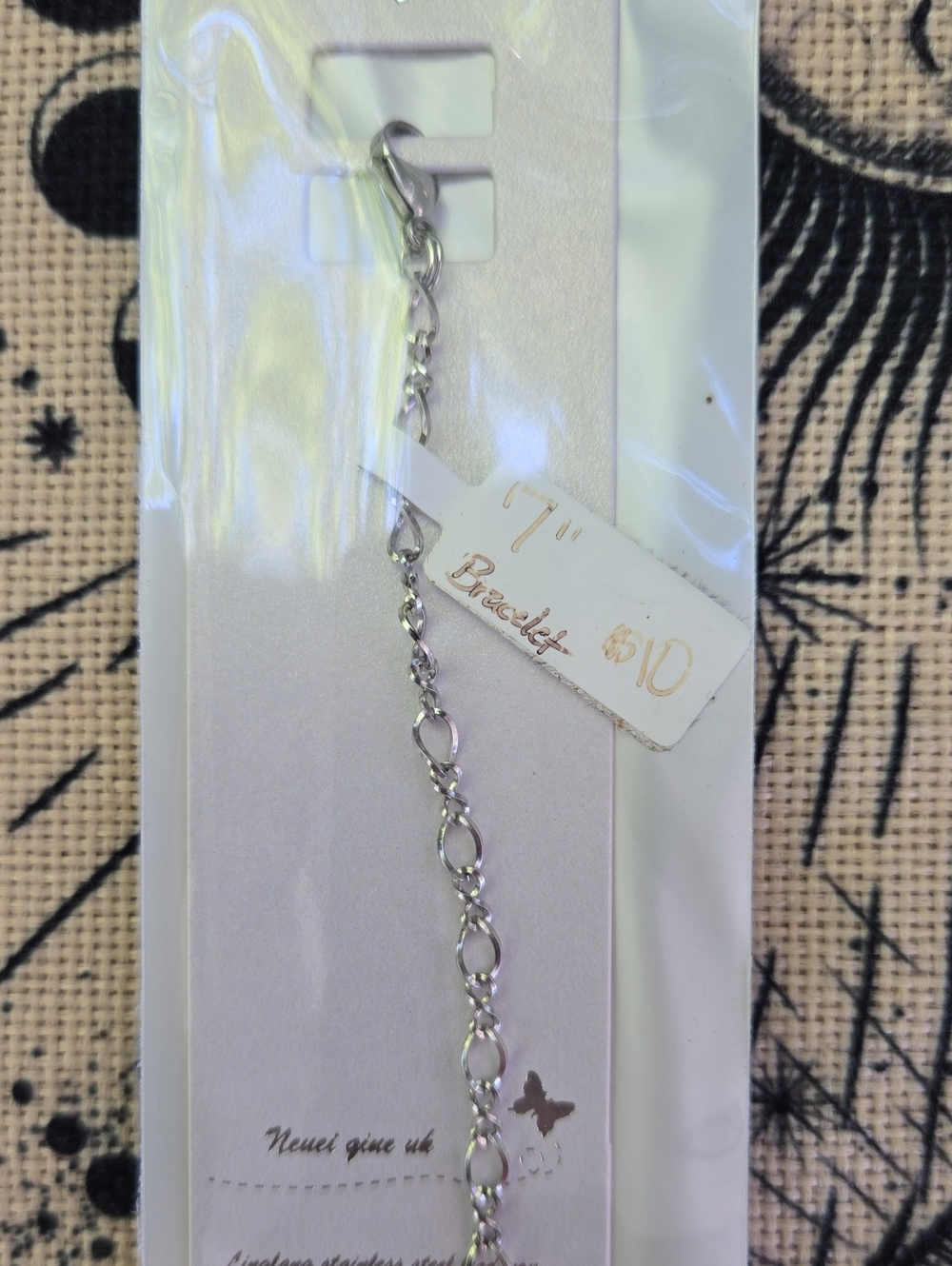 Stainless Steel Women’s Link Bracelet - Silver 7 Inch - Picture 2 of 3
